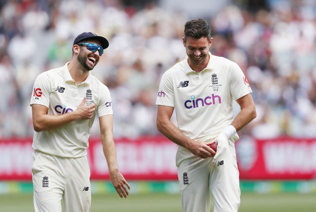 Mark Wood (left ) and James Anderson