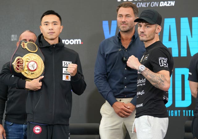 Xu Can (left) and Leigh Wood (right) during a press conference