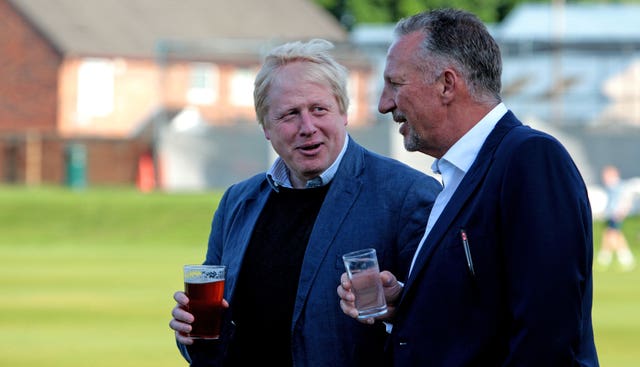 Sir Ian Botham, right, appeared alongside Boris Johnson ahead of the Brexit referendum