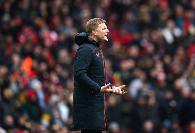 Newcastle United manager Eddie Howe gestures on the touchline during a Premier League match at Arsenal