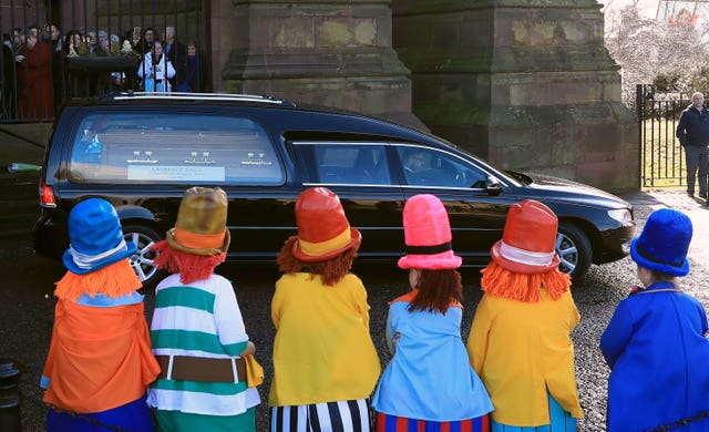 Diddymen form a guard of honour (Peter Byrne/PA)