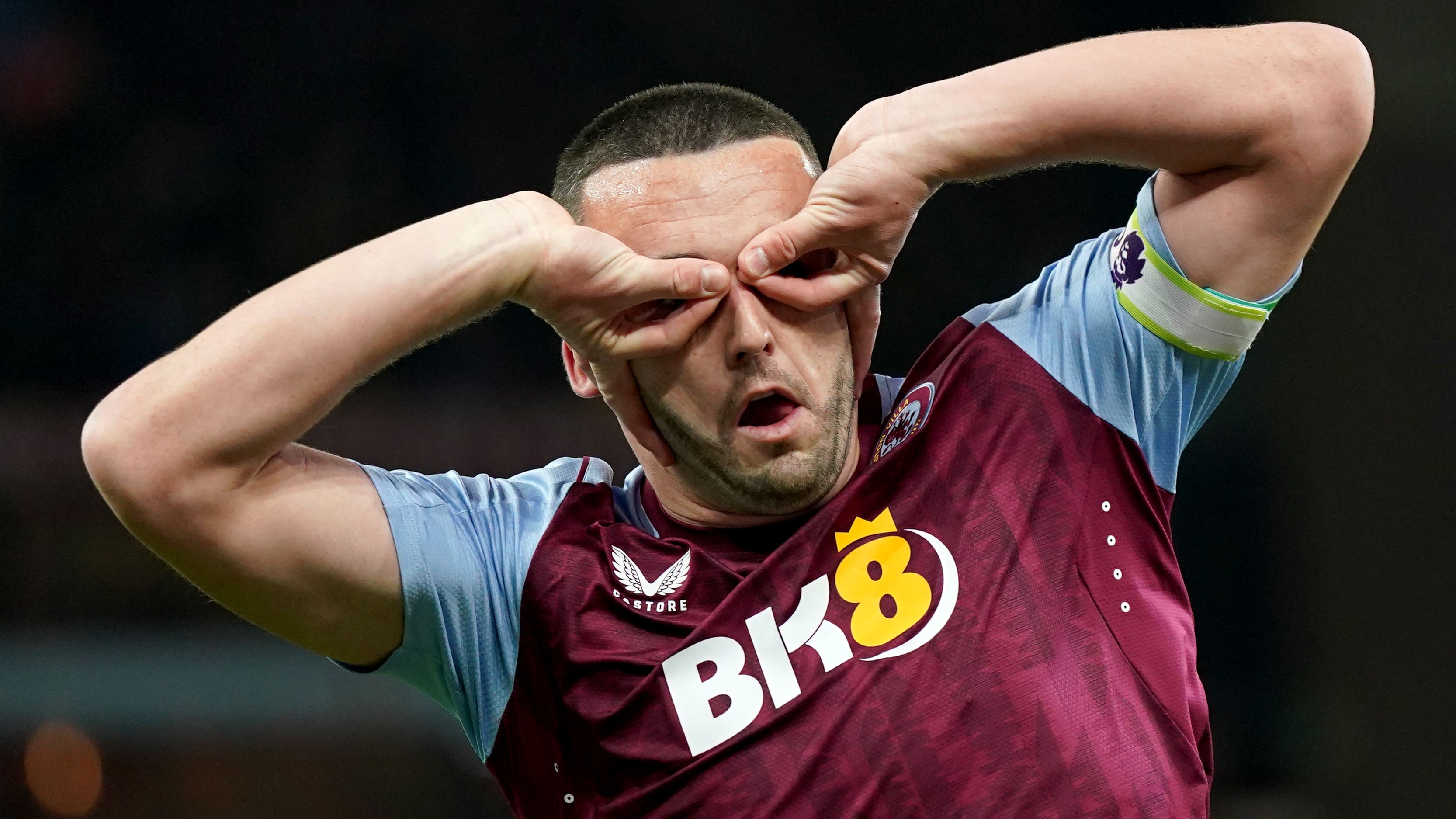 Aston Villa 1 0 Arsenal Villa Two Points Off Top Spot After Beating