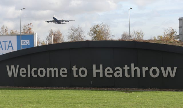 Heathrow Airport airline charges
