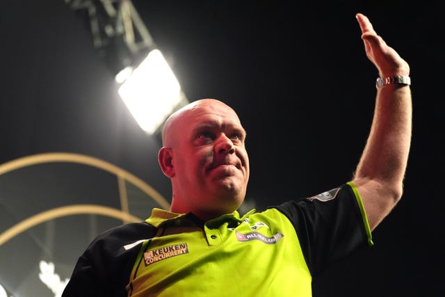 Michael van Gerwen applauds the crowd