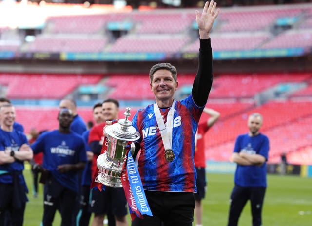Crystal Palace manager Oliver Glasner lifts the FA Cup