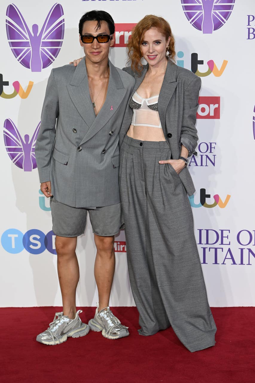 strictly-s-carlos-gu-to-read-cbeebies-bedtime-story-celebrating-lunar