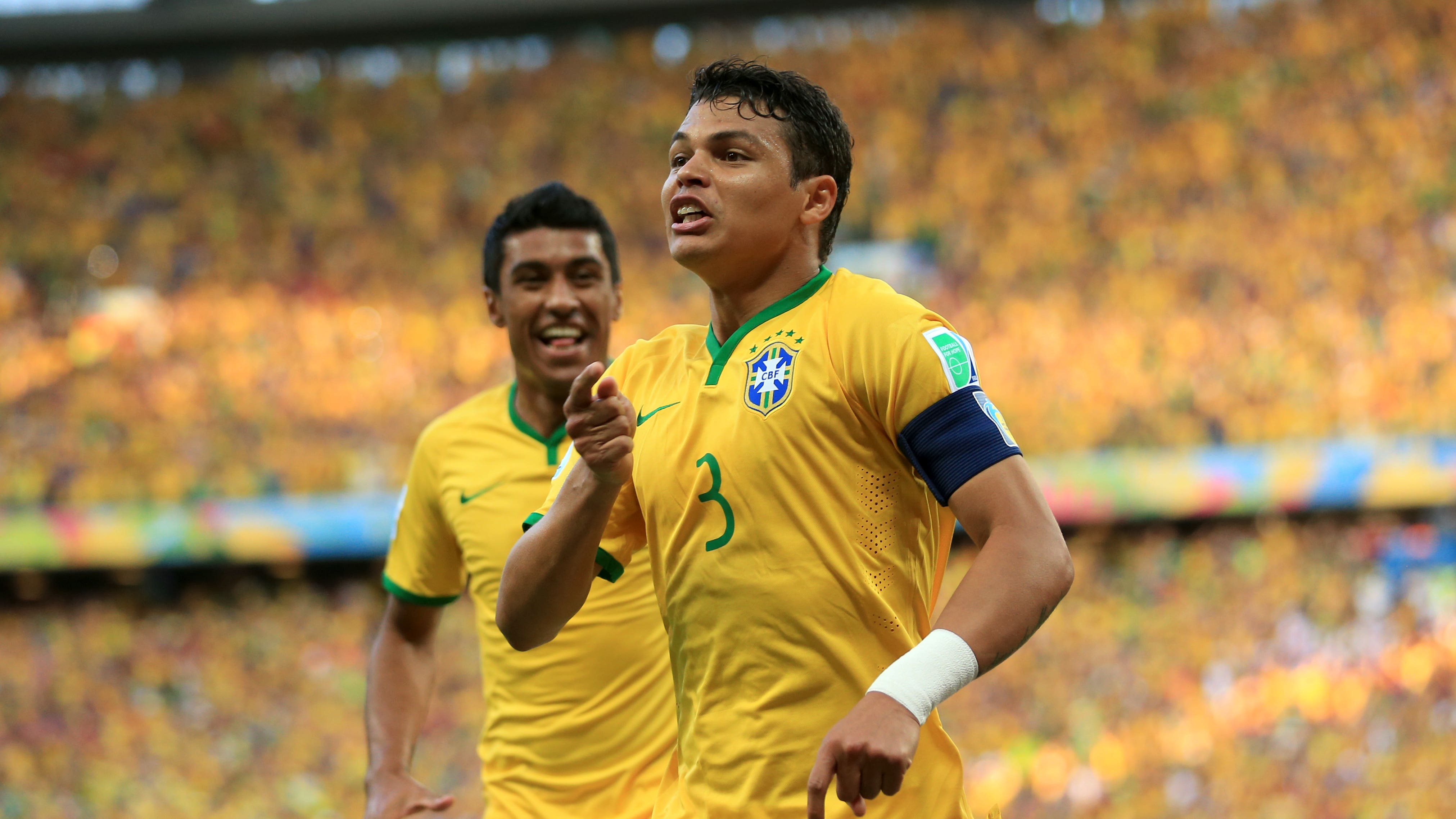Chelsea celebrate signing of 'world-class' Thiago Silva ...