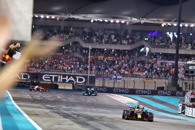 Abu Dhabi Grand Prix – Race – Yas Marina Circuit