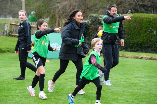Alex Scott and Jamie Redknapp join children at Bushy Park Sports Club