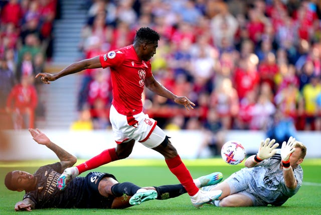Taiwo Awoniyi, centre, scores Nottingham Forest’s winner