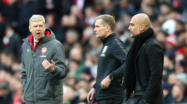 Gary Neville was not impressed by the performance of Arsene Wenger's men