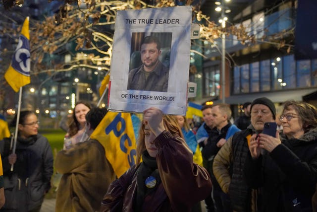 Ukraine supporters