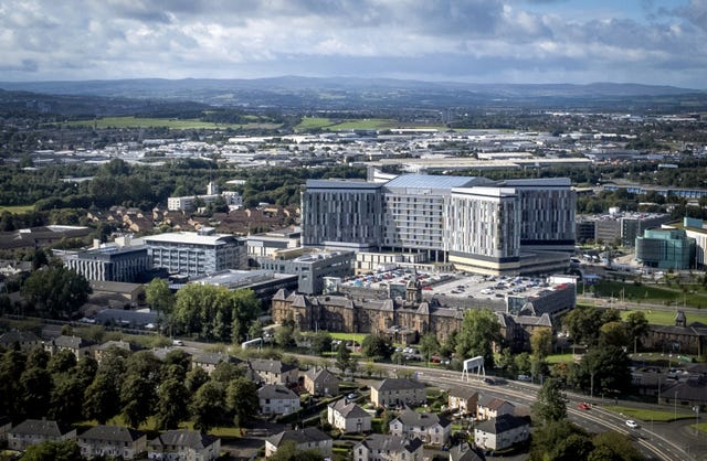 View of the Queen Elizabeth University Hospital and surrounding buildings