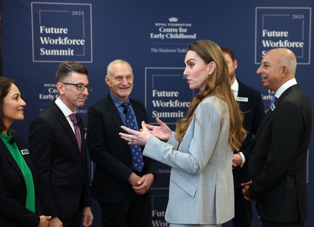 The Princess of Wales speaks to (l to r) journalist and broadcaster Mishal Husain, Yale Professor Marc Brackett and Harvard medical school professor Robert Waldinger