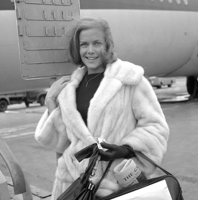 Honor Blackman death