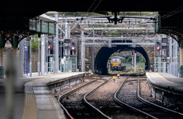 Rail and Tube strikes