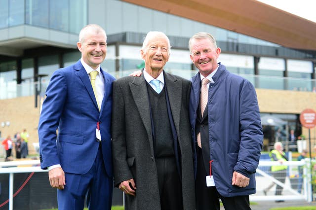 Pat Smullen (left) with Lester Piggott and Mick Kinane