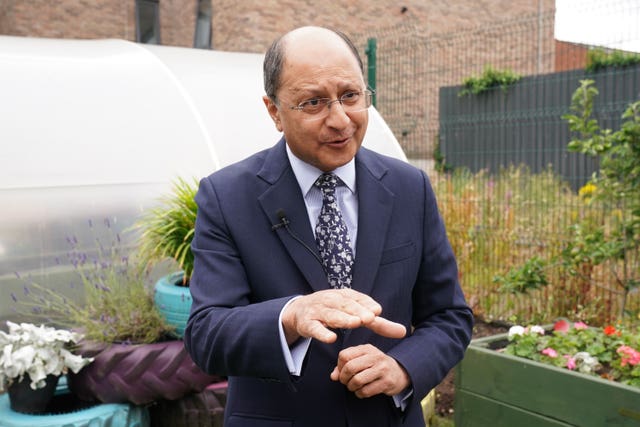 Shailesh Vara visits to Atlas Women’s Centre