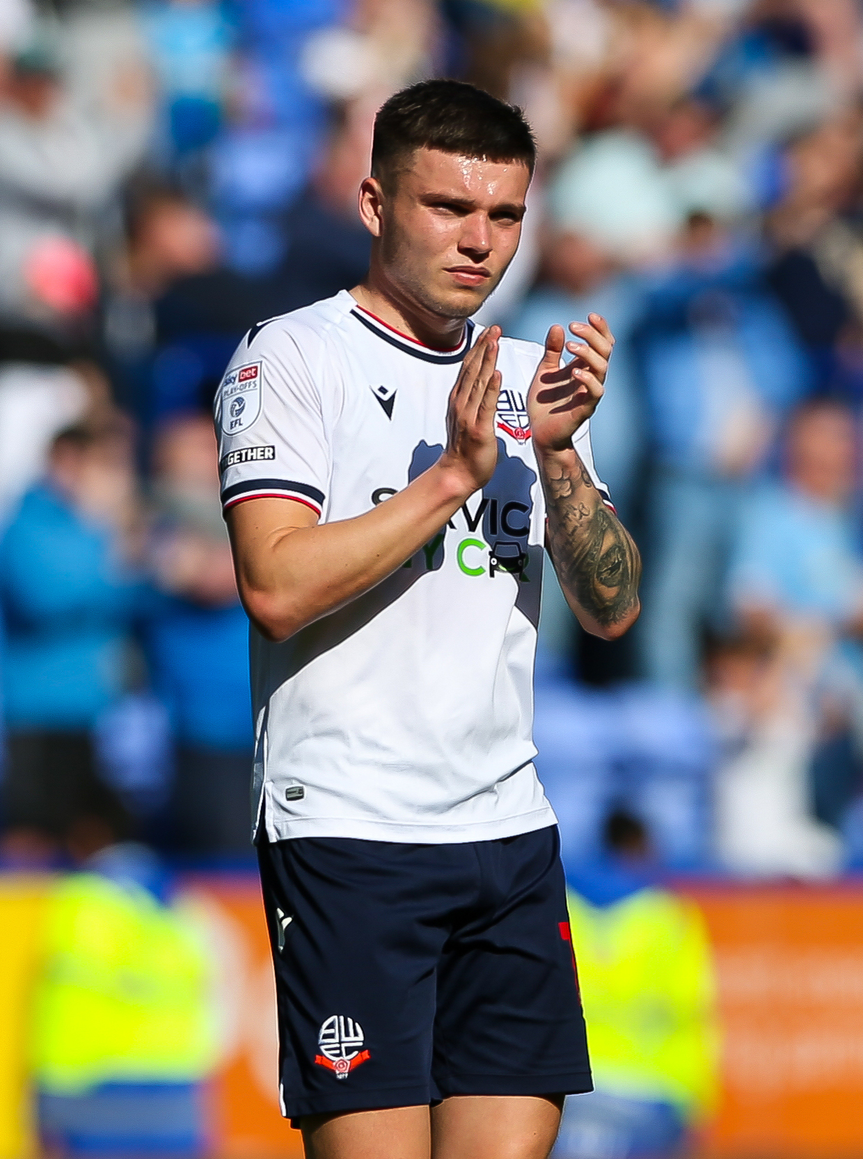 什鲁斯伯里0-2博尔顿：莫利射门，特罗特队延续不败纪录