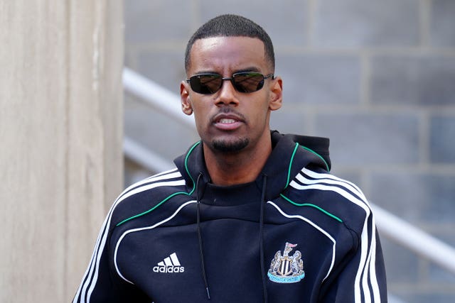 Alexander Isak arrives ahead of Newcastle's Premier League match against Everton at St James’ Park in May 2025