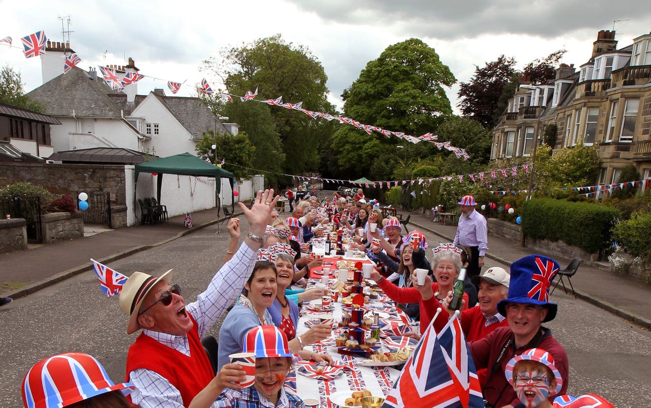 How will the Queen’s Platinum Jubilee be celebrated in 2022? The