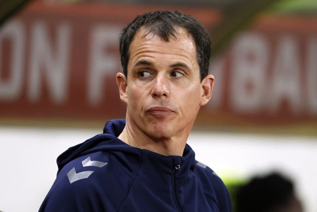 Regis Le Bris does not wish to discuss the transfer window