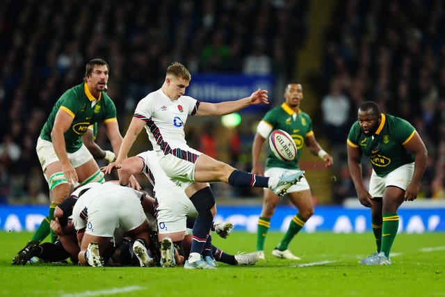 Jack van Poortvliet returned at scrum-half for England