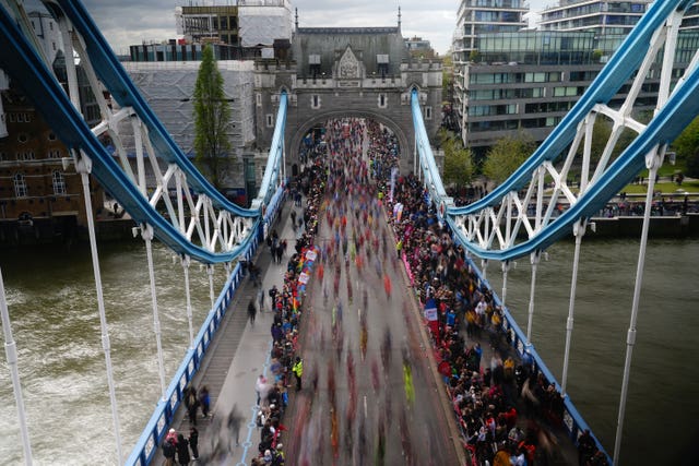 The masses crossing Tower Bridge during the TCS London Marathon