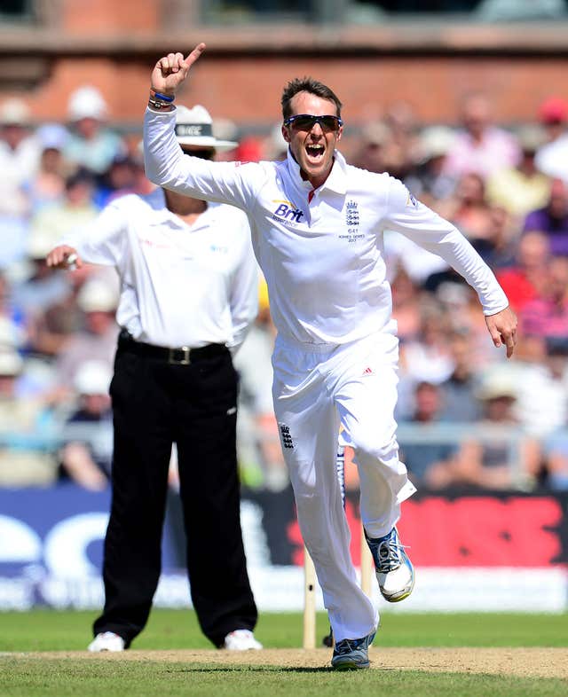 Graeme Swann has been eager to work with England's spinners since retiring.