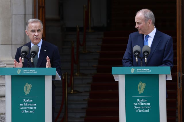 Mr Carney and Mr Martin meet in Dublin