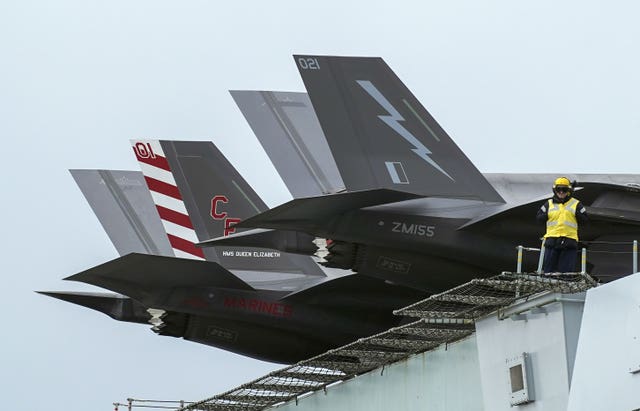 F-35 planes onboard HMS Queen Elizabeth