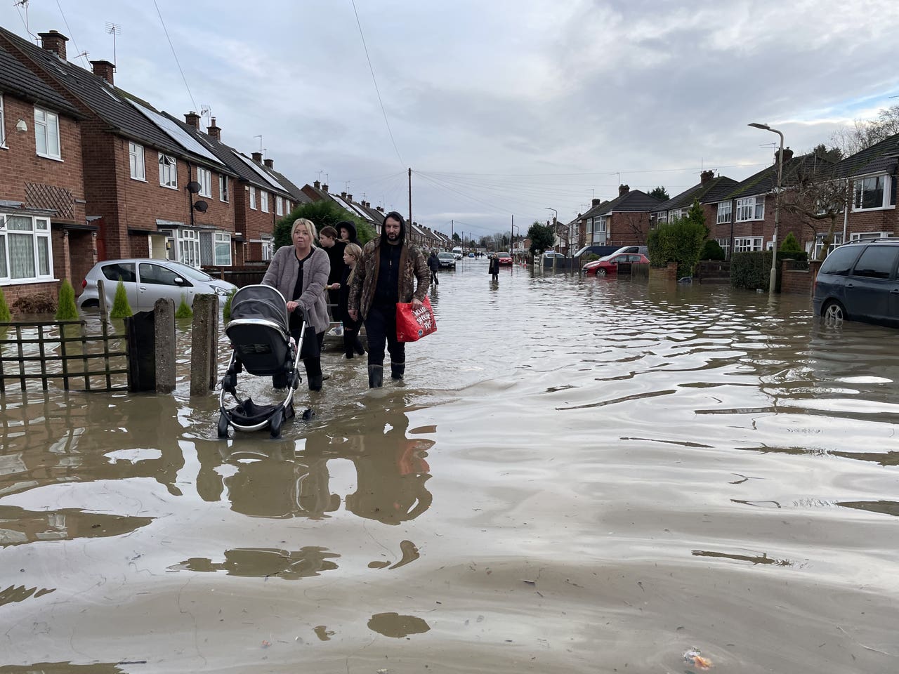 Major Incident Declared Amid Widespread Flooding In England The Argus