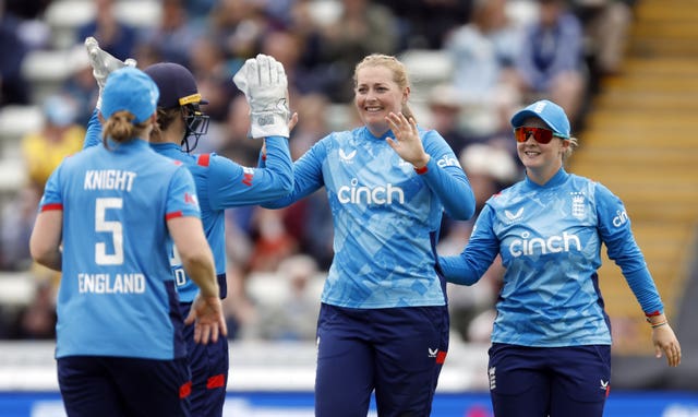 England Women v New Zealand Women – Second ODI – Visit Worcestershire New Road