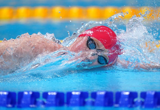 Dean, pictured, and Scott teamed up in the relay on Wednesday