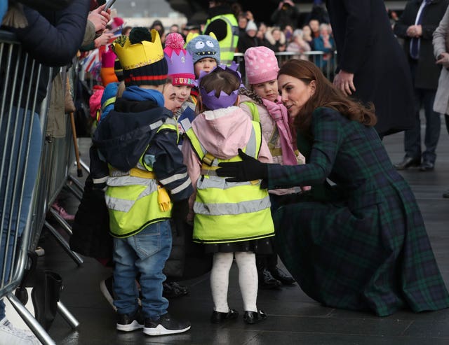 Duchess of Cambridge meets children