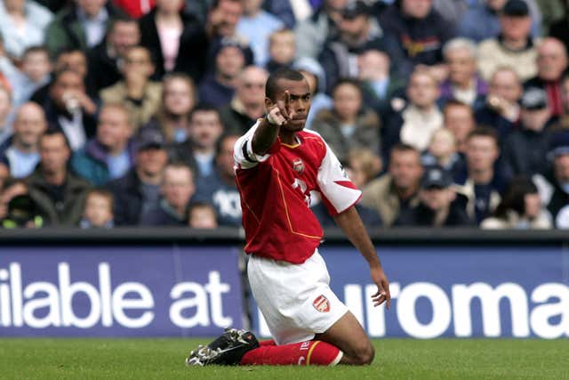 Ashley Cole was a fans' favourite to Arsenal before a controversial switch to Chelsea.
