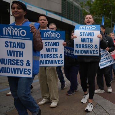 Unions consider new strike after public sector pay talks adjourned without deal
