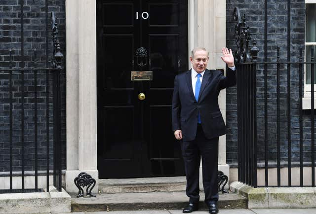 Theresa May meets Benjamin Netanyahu