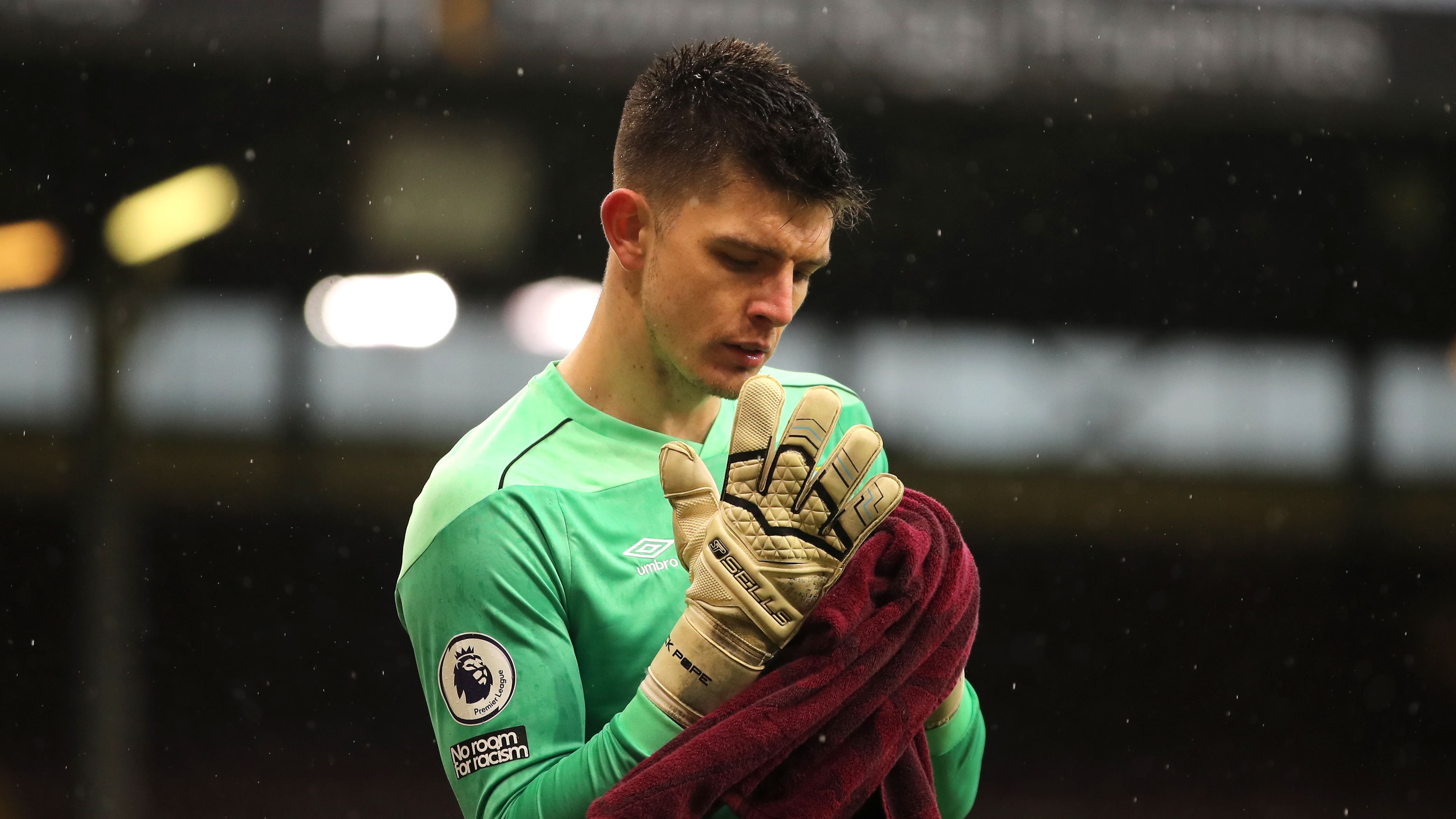 Nick Pope “touch and go” as Burnley bid for more success at Old Trafford