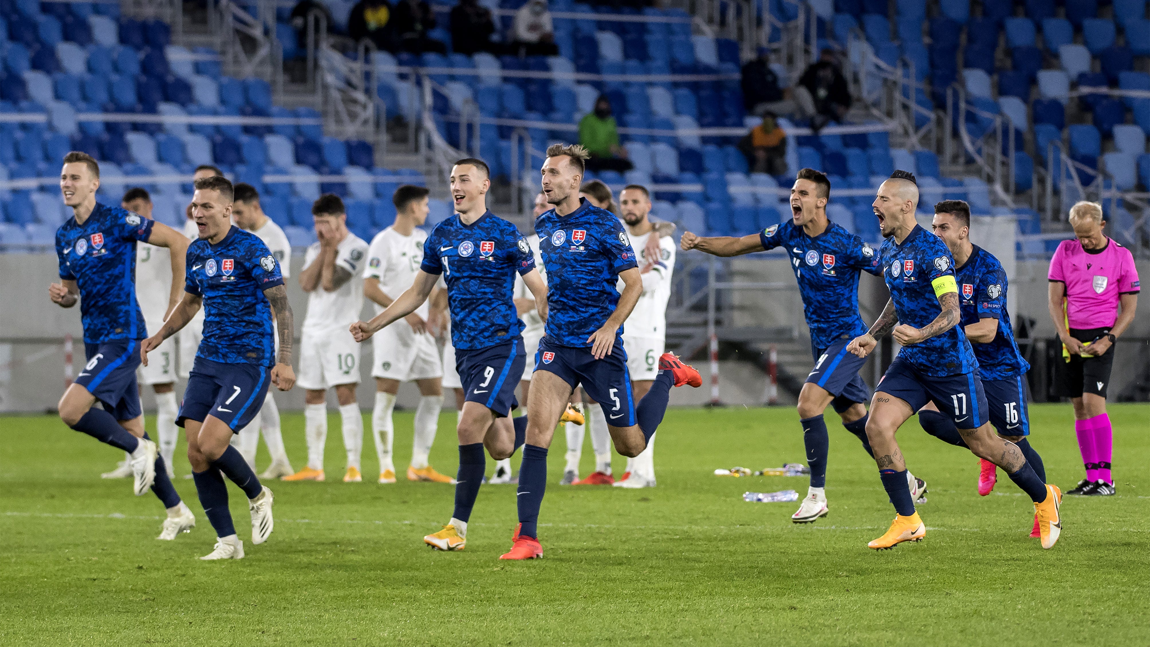 Photo of Pád Slovenska, finálových súperov play-off Euro 2020 v Severnom Írsku