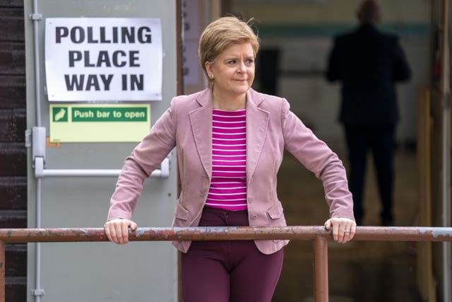 Nicola Sturgeon outside Broomhouse Community Hall polling station, Glasgow