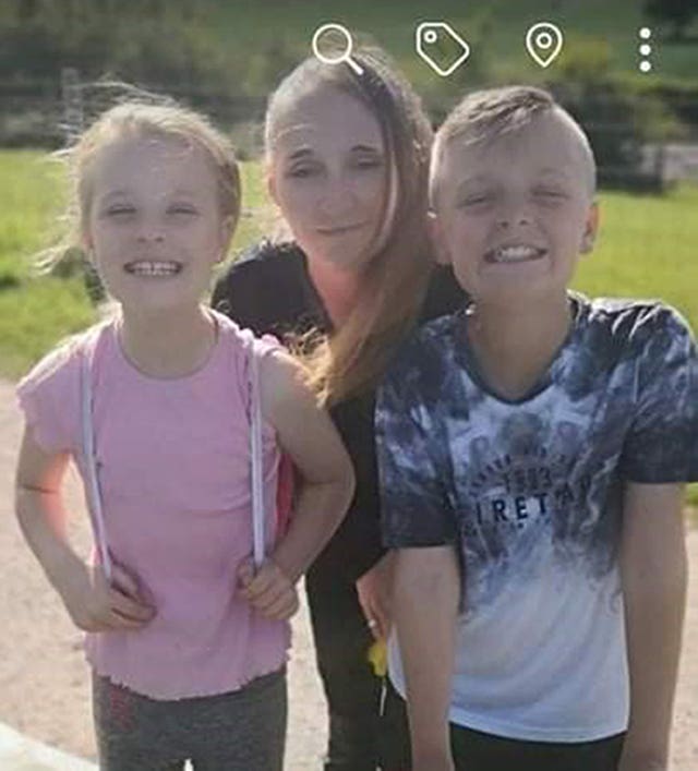 Terri Harris (centre) with her children, Lacey and John Paul Bennett (Derbyshire Constabulary/PA)
