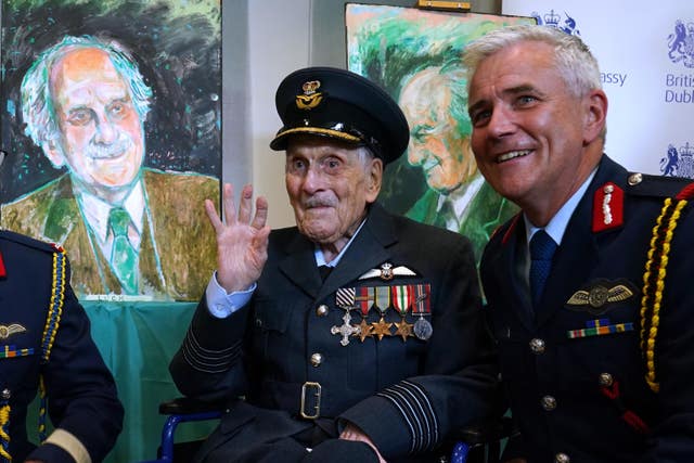 Last known Battle of Britain pilot celebrates 105th birthday