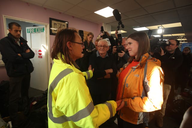 Jo Swinson meets charity volunteers