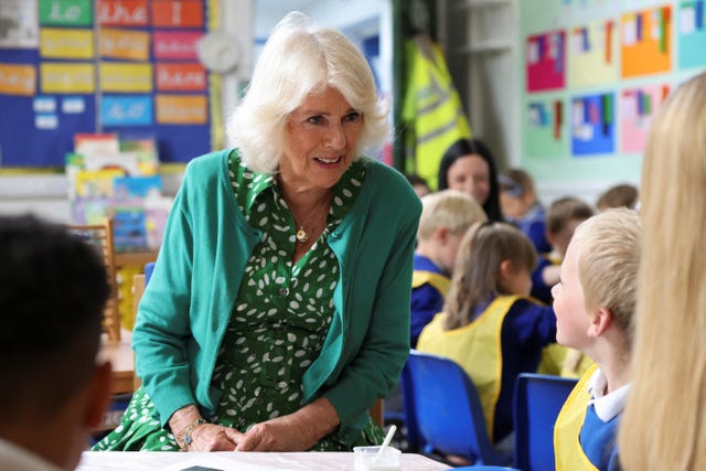 The Queen joins an art class at Lacock Church of England Primary School (Hollie Adams/PA)