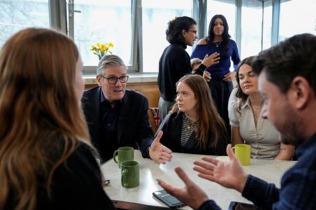 Sir Keir Starmer visits a community hub in London