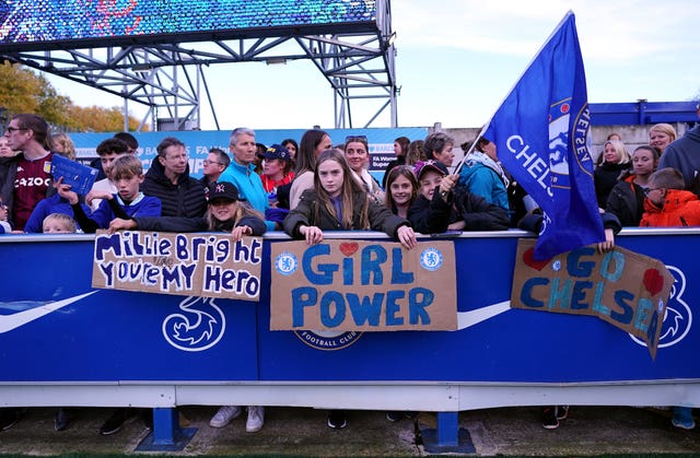 Chelsea women fans WSL