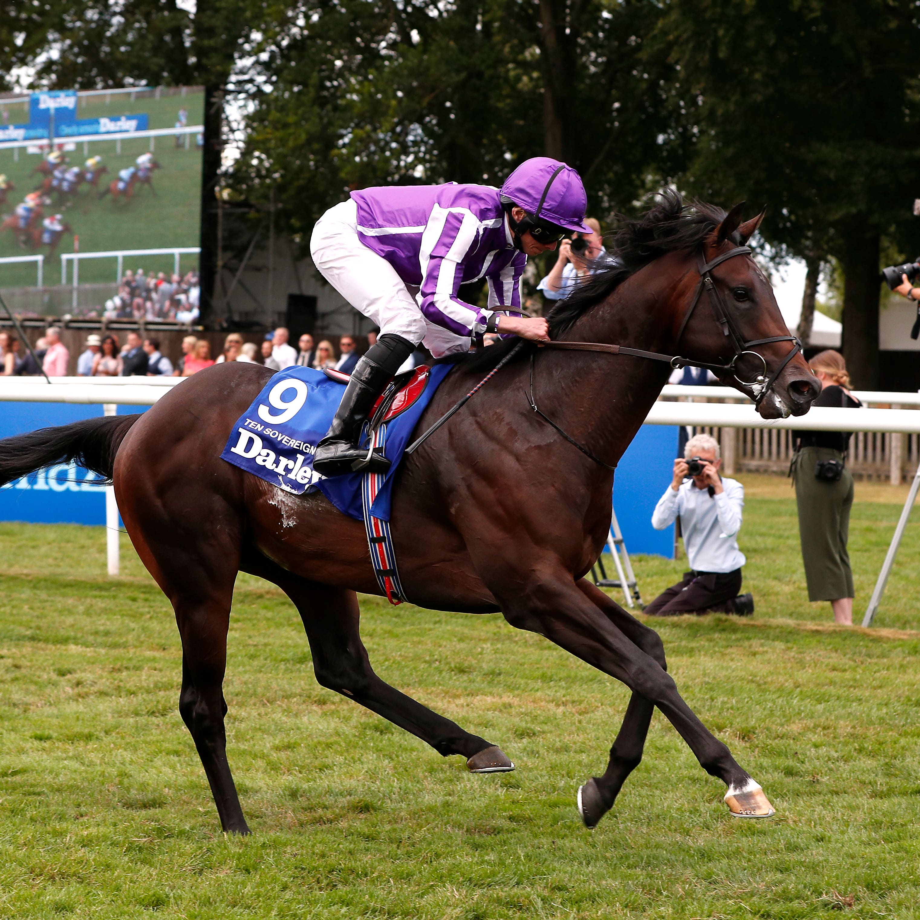 Ten Sovereigns wins the July Cup at Newmarket