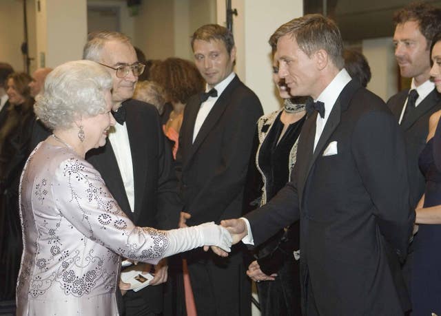 The Queen meets James Bond star Daniel Craig