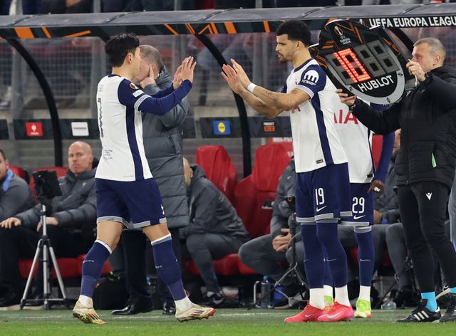 Dominic Solanke comes off the bench in place of Son Heung-min